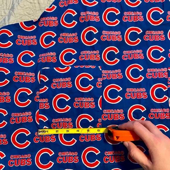 Chicago Cubs Apron - Like New - SOLD - Picture 3 of 12
